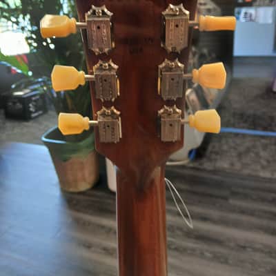 Gibson 2021 Les Paul Standard Goldtop image 9