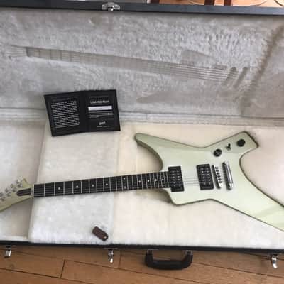 Gibson Limited Edition Shark Fin Silver Metallic 2009
