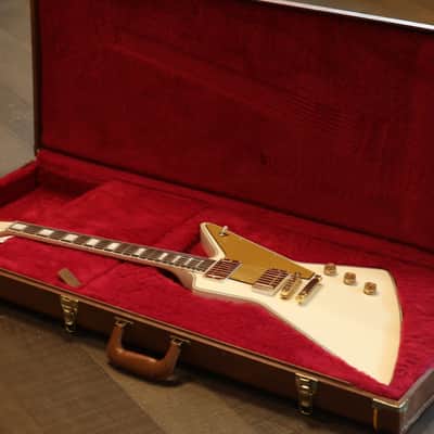 2015 Gibson Limited Edition Lzzy Hale Signature Explorer Electric Guitar Alpine White + OHSC image 17