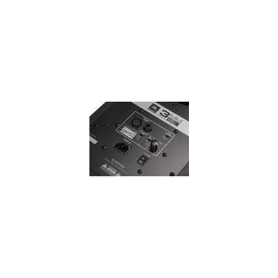 JBL 305P MKII Powered 5-Inch Two-Way Studio Monitor Bundle (Pair) image 11