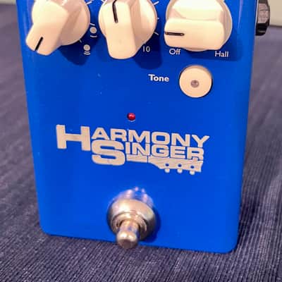 TC Helicon Harmony Singer 2 2017 - 2021 - Blue image 4
