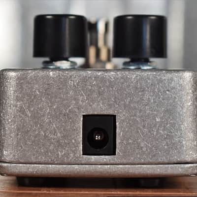 Electro-Harmonix EHX Neo Mistress Flanger Guitar Effect Pedal image 5