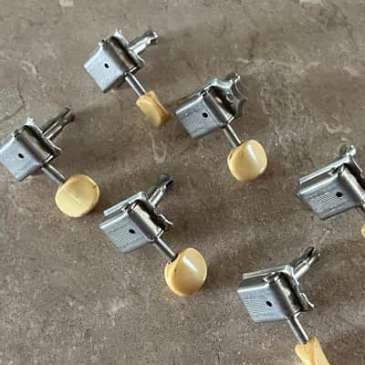 1964 1965 1966 set Fender Musicmaster Duo Sonic Mustang guitar tuners tuning pegs image 1