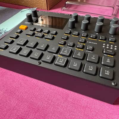 Elektron Digitakt II + Decksaver - Sampler and Sequencer image 10