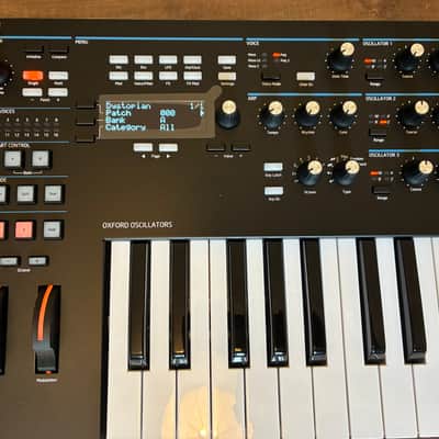 Novation Summit 61-Key 16-Voice Synthesizer 2019 - Present - Black image 5