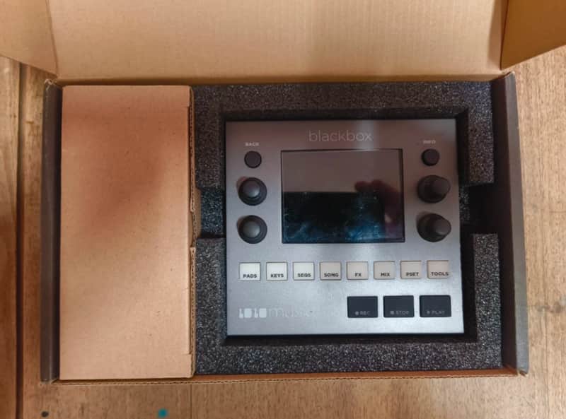 1010 Music Blackbox Desktop Compact Sampling Studio 2016- Excellent condition image 1