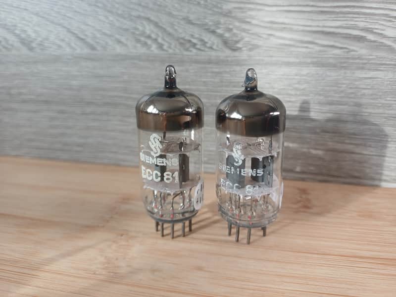 Siemens 12AT7 ecc81
