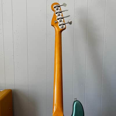 Mojo Dojo – Faded Sherwood Green Metallic Precision Bass – AV II Neck – DiMarzio Model P – American Classic Body – Pro Setup – Great Player image 9