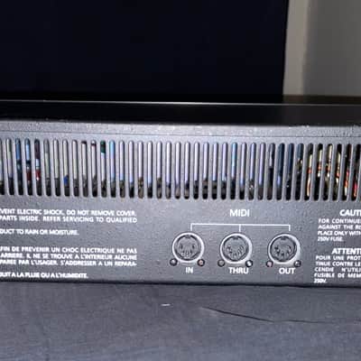 Kurzweil 1000GX Guitar Expander Rackmount Sound Module image 4