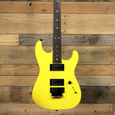 Charvel Custom Shop Usa Special Edition San Dimas Graffiti Yellow w/ Case image 4
