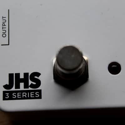 JHS 3 "Series Fuzz" image 2