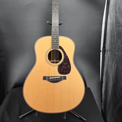 Yamaha LL26R Handcrafted 26 Series Folk Acoustic Guitar with Case image 2