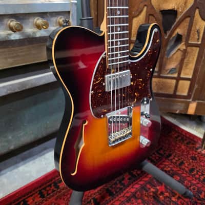 2007 G&L ASAT Classic Thinline Bluesboy Sunburst image 4