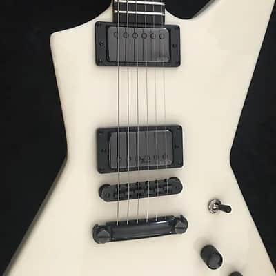 Black Diamond Custom Shop "PROWLER" Guitar Hand Crafted In AMERICA Off-White w/EMG HET SET image 4