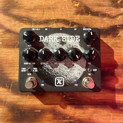 Keeley Custom Shop Dark Side of the Moon Pedal image 3