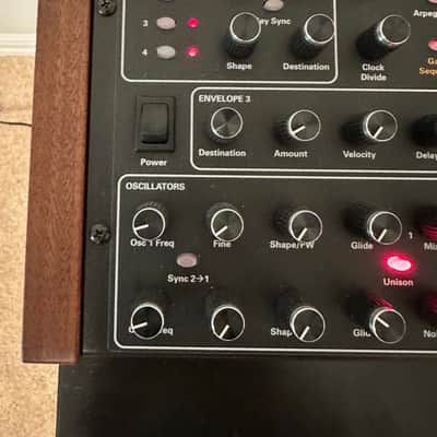 Dave Smith Instruments Prophet 08 Desktop 8-Voice Desktop Synthesizer 2008 - 2011 - Black with Wood Sides image 2