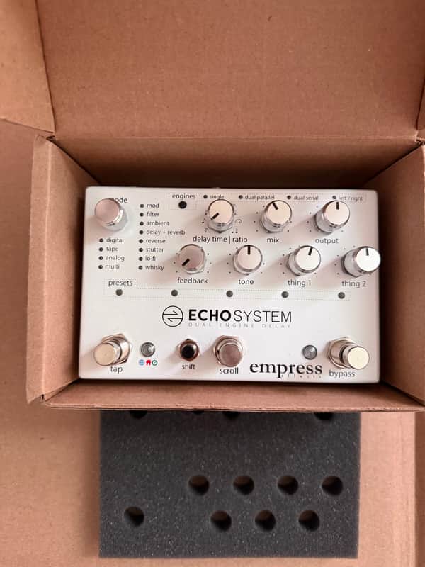 Empress Echosystem Dual Engine Delay 2010s - White