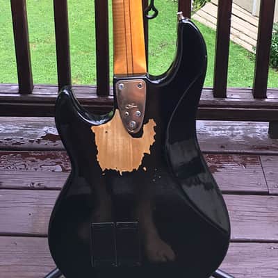 G&L Vintage 1981 G&L L-2000 Active 4 String Bass image 11