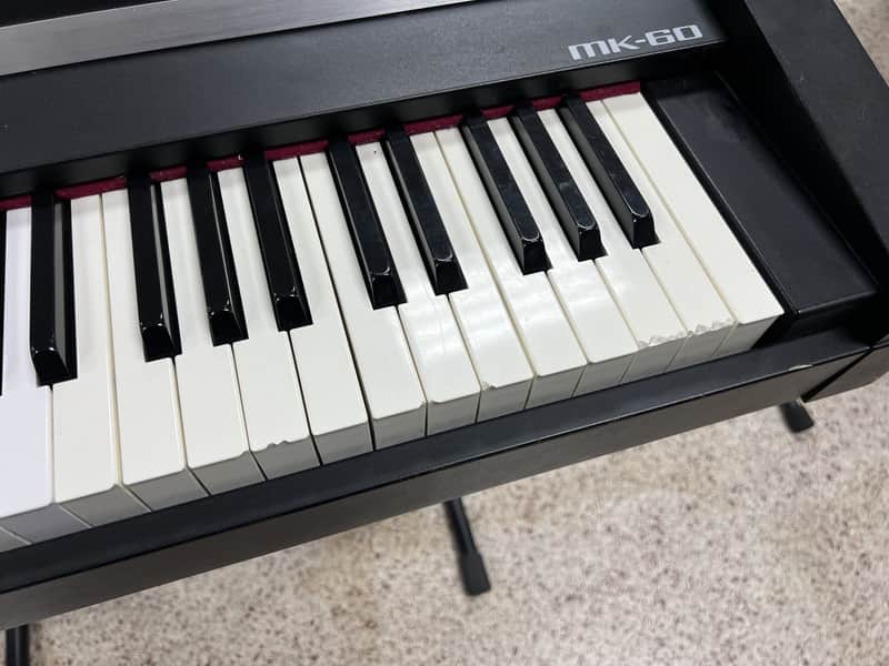 Roland Rhodes MK-60 Electric Piano W/Flight Case & Original Pedal