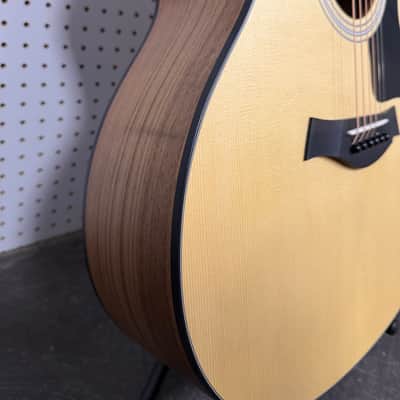 Taylor 114E 2007 - Present - Natural w/Case image 4