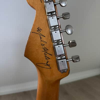 Fender Mike McCready Signature Stratocaster 2023 - Present - 3-Color Sunburst Relic image 4