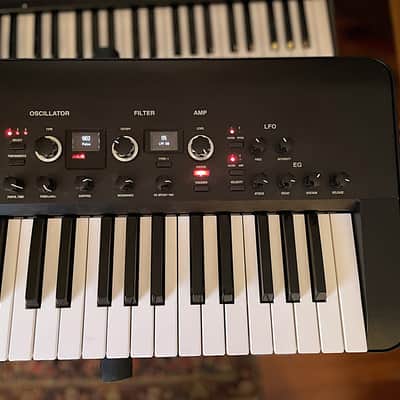 Korg KingKORG Limited Edition 61-Key Analog Modeling Synthesizer 2010s - Black image 9
