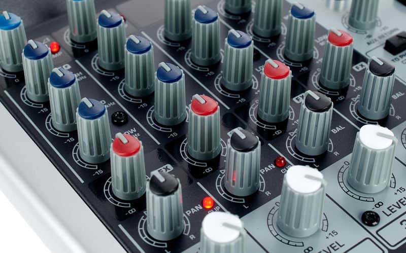 Behringer Xenyx Q802USB 8-Input Mixer with USB | Reverb