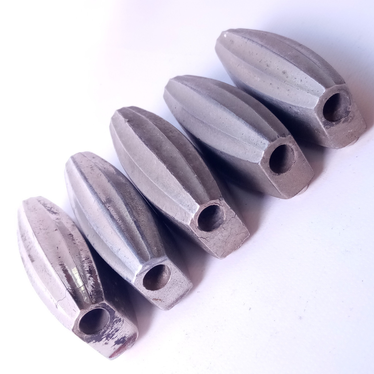 Slingerland 5x Cigar/Streamline Floor Tom Drum Lugs Radio King Nickel Vintage40s — main photograph