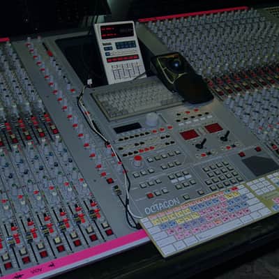 D&R Octagon Analog Recording Console 39-Channel – 48 Bus Inline, 78 Motorized Faders, Automation, Studio Ready, Large Format image 8