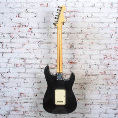 Fender - 1993 American Standard Stratocaster - Left-Handed Electric Guitar - Black - w/ OHSC - VINTAGE image 9