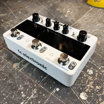 TC Electronic Plethora X3 TonePrint Multi-Effects Pedalboard 2022 - Present - White image 2