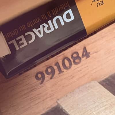 Martin 0-28 Ian Anderson Acoustic Guitar - Limited Signature Guitar (No. 7 of 87) with exceptional concept and mature sound - check video! image 18