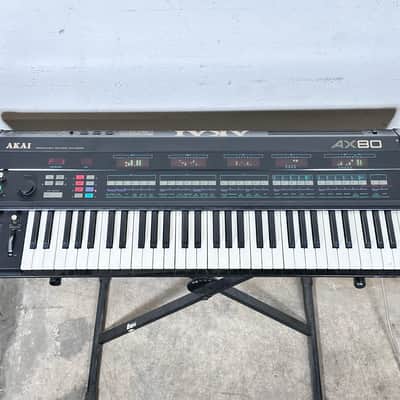 AKAI AX80 ~ Polyphonic Analog 32 Programable Keyboard Synthesizer