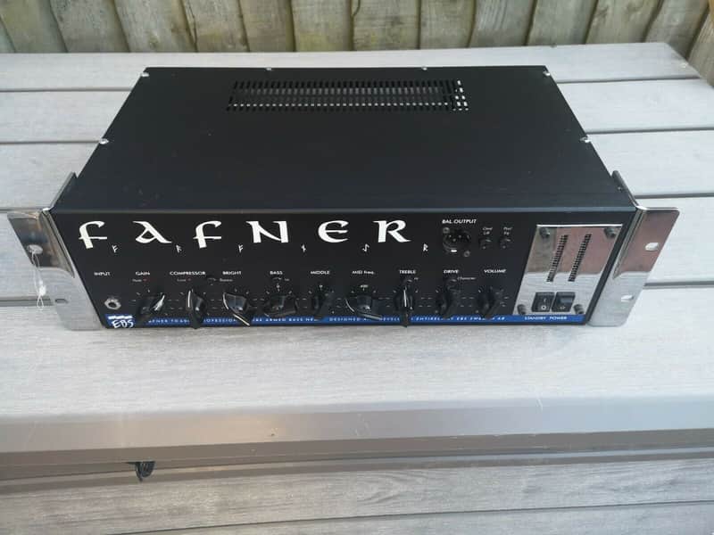 EBS Fafner Bass Guitar Amp Head .EBS Fafner TD 600 blue stripe
