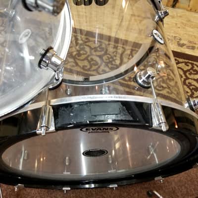 Used DW Design Series 6-Piece Clear Acrylic Drum Set image 9
