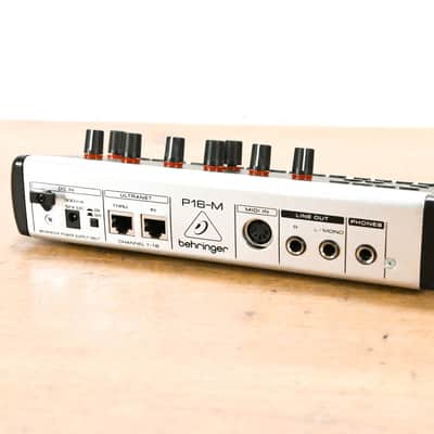 Immagine Behringer Powerplay P16-M 16-Channel Digital Personal Mixer CG01ZSZ - 5