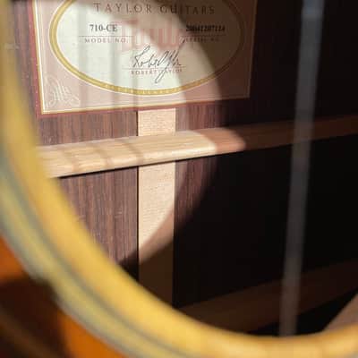 2000 Taylor 710CE Left Handed LH image 4