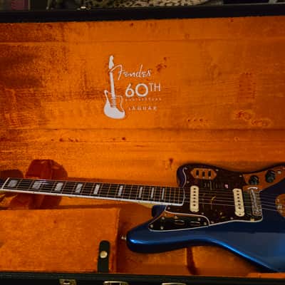 Fender 60th anniversary Jaguar 2022 - Mystic Lake Placid Blue image 9