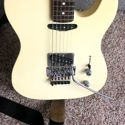 Kramer Classic III Late 80's White image 1