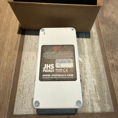 JHS 3 Series Delay 2020 - Present - White image 2