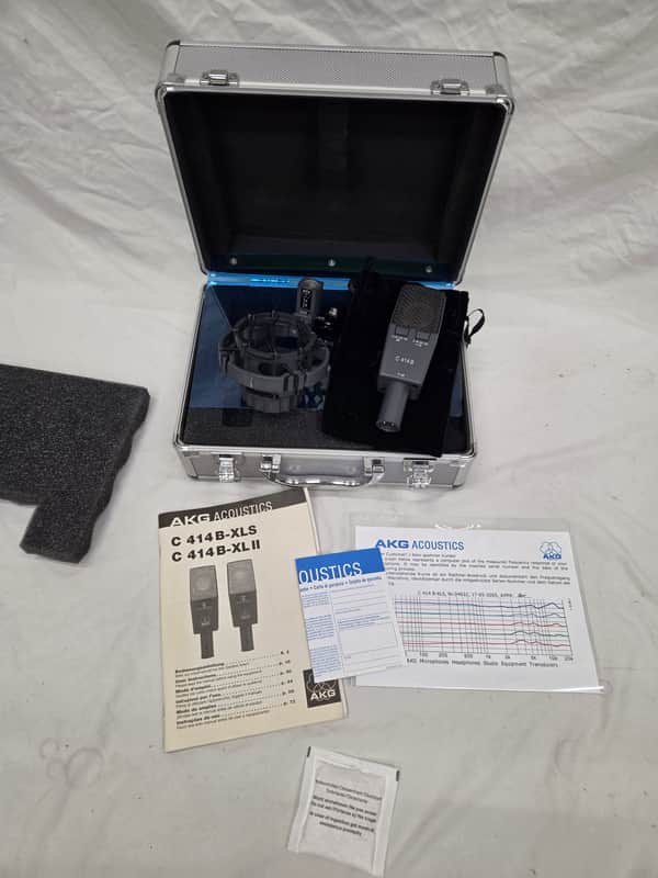 AKG C414 B-XLS Large Diaphragm Multipattern Condenser Microphone 2010s - Black W/ Case (C020-S27) image 1