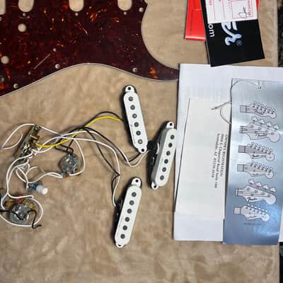 Fender Deluxe Players Stratocaster with Suhr electronics image 12