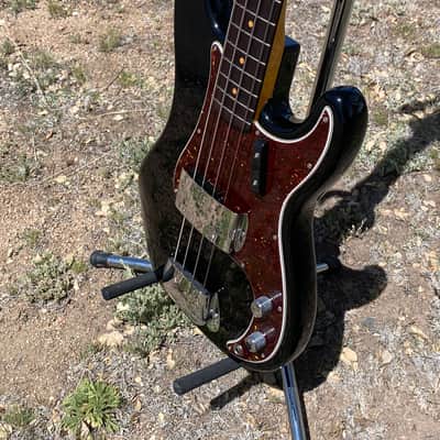 Fender American Vintage II 1960 Precision Bass 2024- Original Case image 4