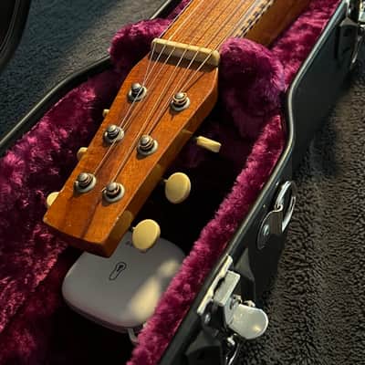 Weissenborn Style 3 1926 (ca.) - Original finish & Custom Calton Case image 2