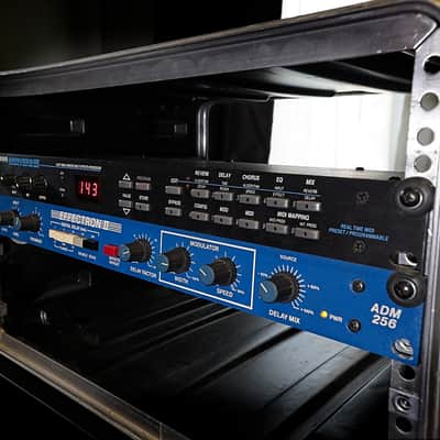 Alesis Midiverb 3-Deltalab Effectron 2-SKB 8U Rack image 2