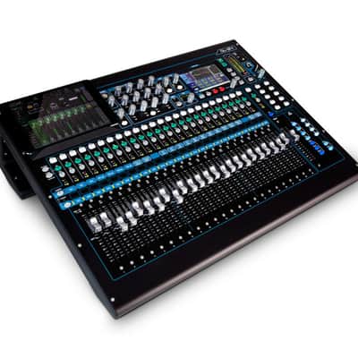 Allen & Heath QU-24C 30 IN / 24 OUT Digital Mixer image 1