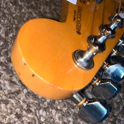 Vintage 1986 Fender Contemporary  Series Stratocaster electric guitar made in japan image 4