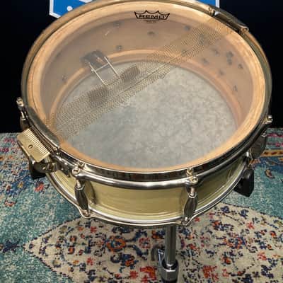Slingerland - 5.5x14" Gene Krupa Radio King, Solid Maple Snare Drum 3-point Strainer, 1951 - White Marine Pearl image 11