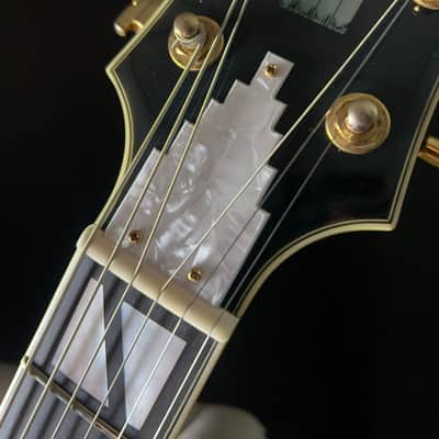 D'Angelico Japan New Yorker NYL-2 Custom 17" Archtop Carved Top image 13