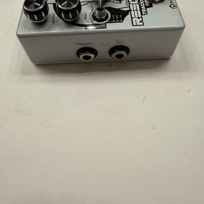 Pigtronix Resotron Analog Tracking Envelope Filter Guitar Effect Pedal image 4